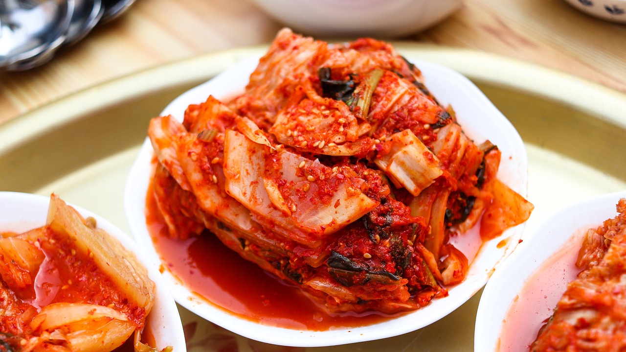 韩国残运会盒饭只有泡菜小菜引发众怒