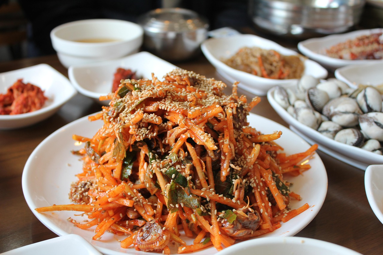 韩国残运会盒饭只有泡菜小菜引发众怒